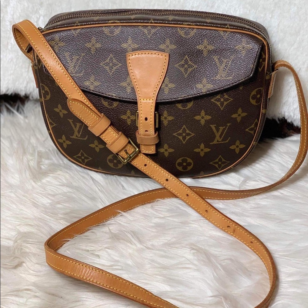 LV JEUNE FILE  MM CROSSBODY